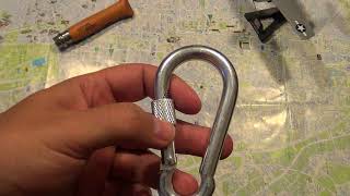 Carabiner for selfdefence [upl. by Anaoj]