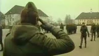 Bundeswehr Lehrfilm – Der militärische Gruß BRD 1983 [upl. by Obala]