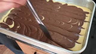 how to make a MARBLED CAKE vanilla chocolate cake betty crocker [upl. by Fe]