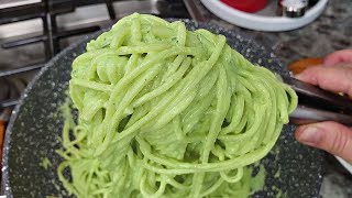 GREEN SPAGHETTI  EASY Mexican Style Green Spaghetti  Spaghetti Verde Recipe [upl. by Dowski]