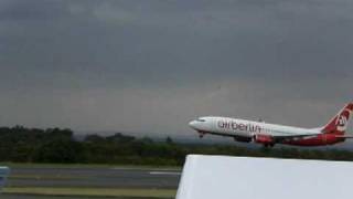 Takeoff einer Air Berlin Maschine am Flughafen Paderborn [upl. by Vine]