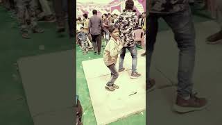 Albele tange wale chhote bacche ki dance video shorts [upl. by Anerul76]