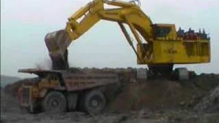 GIANT KOMATSU EXCAVATOR PC5500 [upl. by Airpac]