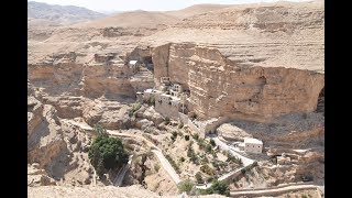 JUDEAN DESERT  WADI QELT HIKE  Biblical Israel Ministries amp Tours [upl. by Ellesor659]