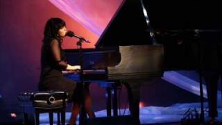 I Dreamed A Dream  Allison Crowe live performance w lyrics [upl. by Nodnarbal622]