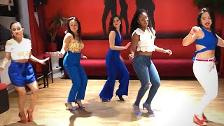 Mujeres Bailando Bachata  Women In Bachata [upl. by Synned]