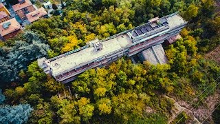 il MOSTRO di CASALECCHIO • ESPLORAZIONE COMPLETA CON DRONE ITALIA ABBANDONATA Halloween special [upl. by Nayrda]