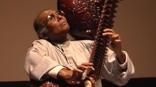 Ustad Asad Ali Khan  Raga Yaman Kalyan  Rudra Veena  Rudra Vina  Dhrupad Dresden 4th May 2003 [upl. by Elyc]