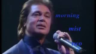 LOVE IS A MANY SPLENDORED THINGLIVE WITH LYRICSENGELBERT HUMPERDINCK [upl. by Jemma]