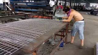 welding for wire mesh panels [upl. by Nihcas]