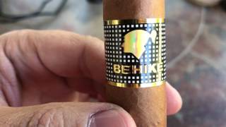 Cohiba Behike Real VS Counterfeit [upl. by Adnirolc836]