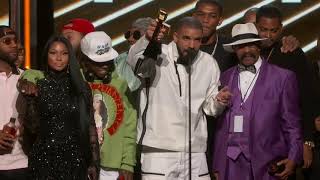 Drake Wins Top Male Artist  BBMA 2017 [upl. by Bopp]