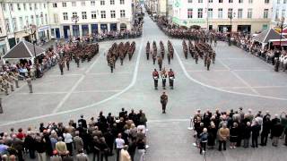 ChâlonsenChampagne  Relève du 402ème RA par le 1er RAMa [upl. by Aschim]