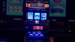 Naskila Casino Double Lion slot machine 9 max hand pay [upl. by Anavas]