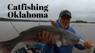 Catfishing Skiatook Lake [upl. by Anaugahs]