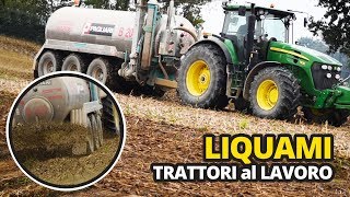 Trattori al lavoro John Deere 7830 con spandiliquame [upl. by Nyloc]