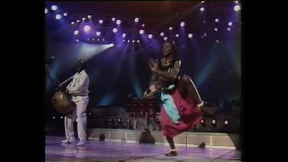 Mory Kanté  Yé ké yé ké TV live from the 80s remastered VHS [upl. by Beller]