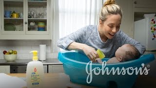 How to Bathe a Newborn Baby  JOHNSONS® [upl. by Cirdor118]