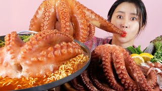 MUKBANG ASMR  So Fresh Octopus🐙 Spicy Noodles Eat Seafood Korean Eatingshow 아라 Ara Eatingsound [upl. by Akfir780]